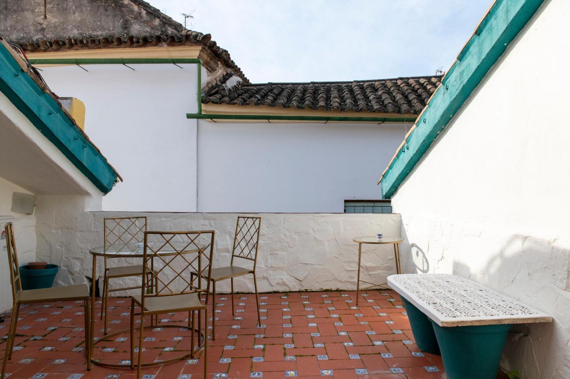 El Atico De Julio Romero De Torres Cordoba Exterior photo